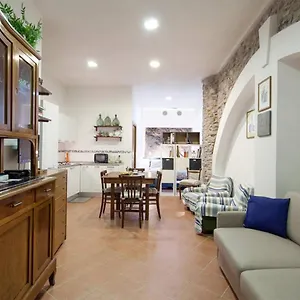  Apartment La Cantina Di Lorenza